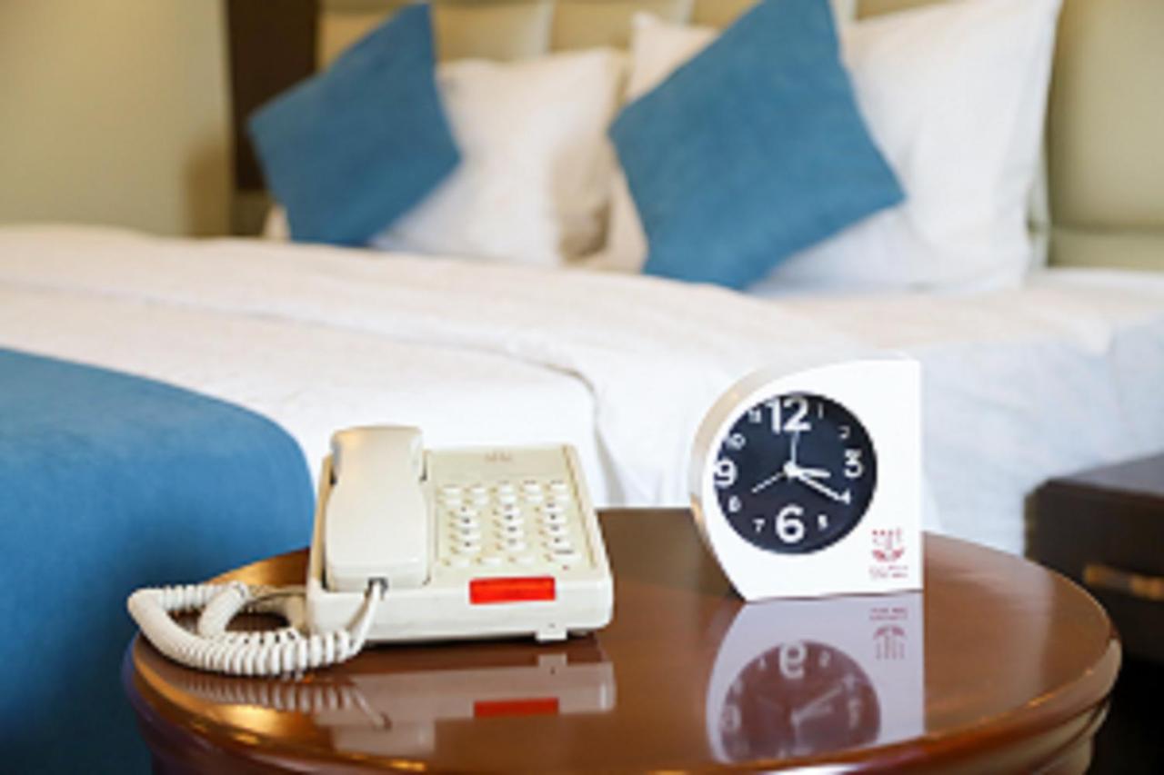 Paris Plaza Hotel เอร์เบล ภายนอก รูปภาพ