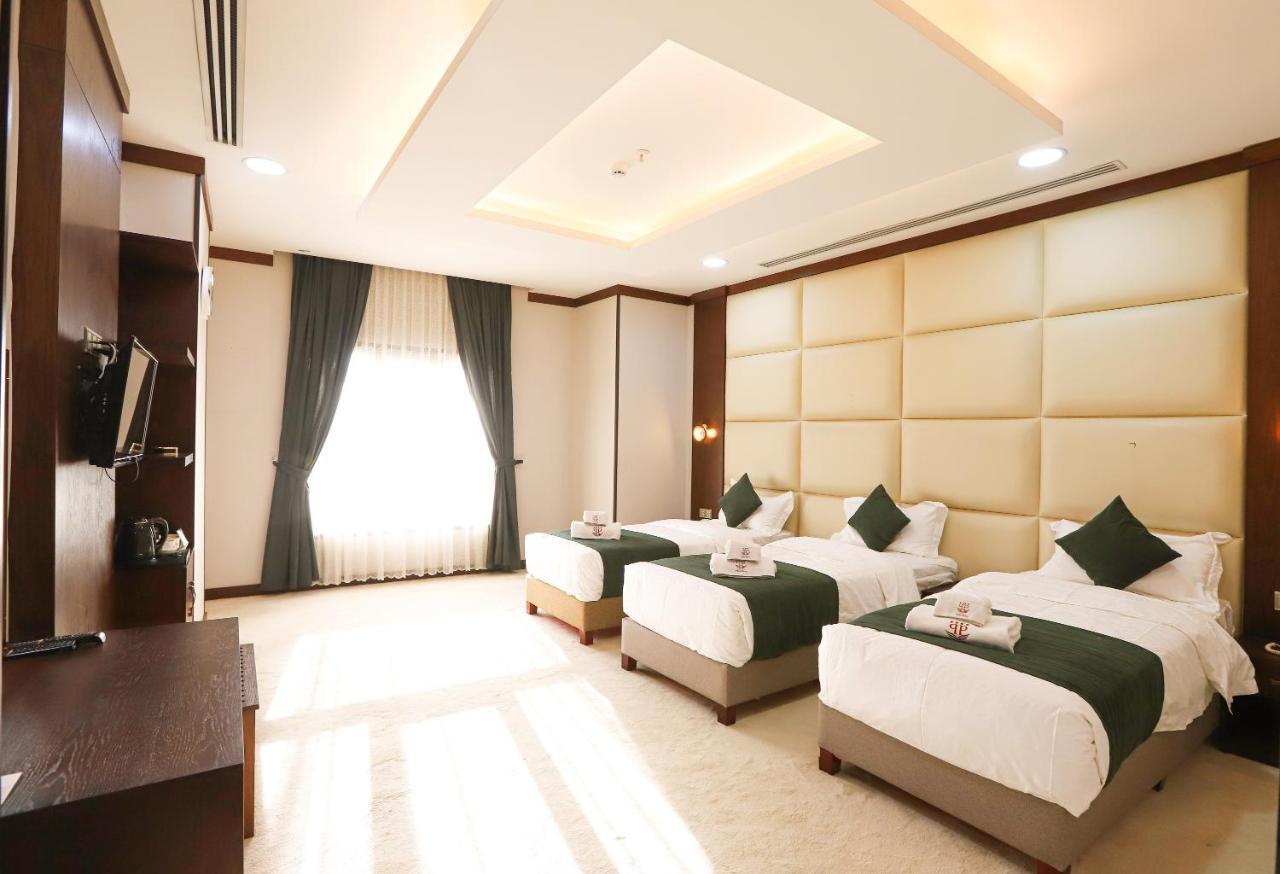 Paris Plaza Hotel เอร์เบล ภายนอก รูปภาพ