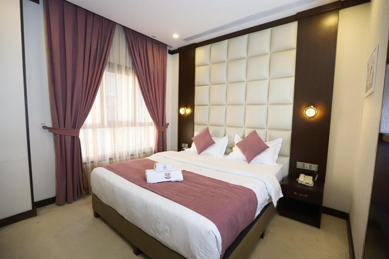 Paris Plaza Hotel เอร์เบล ภายนอก รูปภาพ