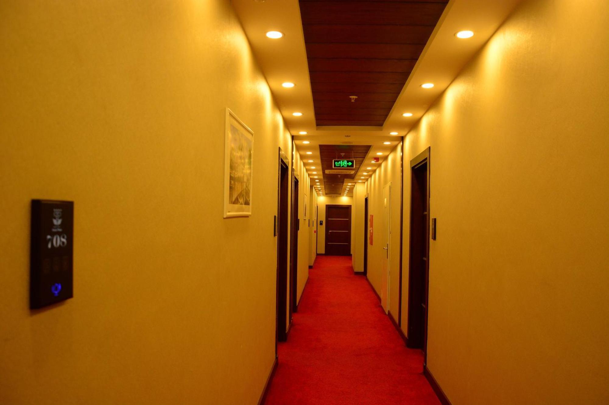 Paris Plaza Hotel เอร์เบล ภายนอก รูปภาพ